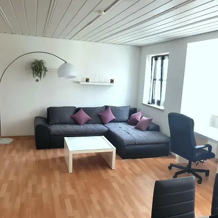 Ferienwohnung - Schlossblick Appartement *